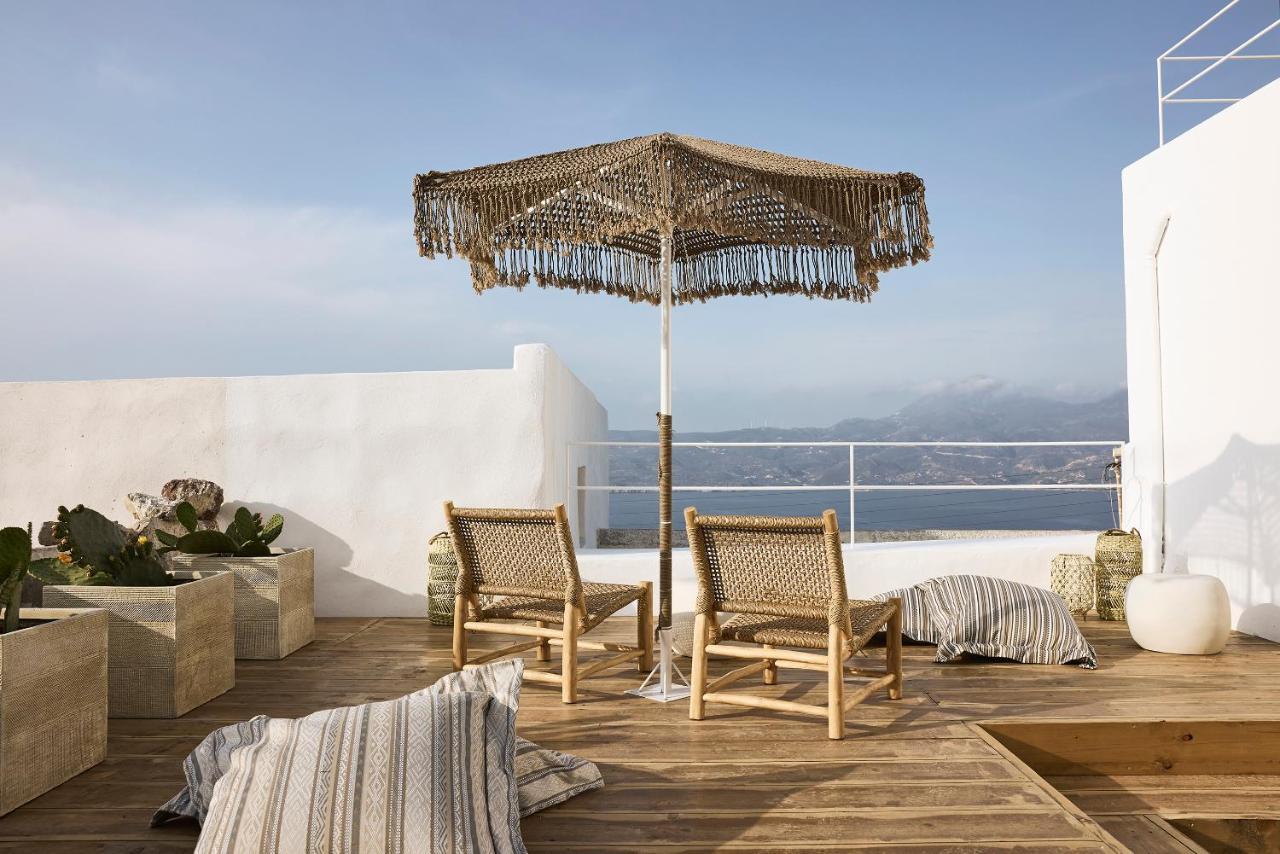 Niove Suites Milos Plaka  Eksteriør billede