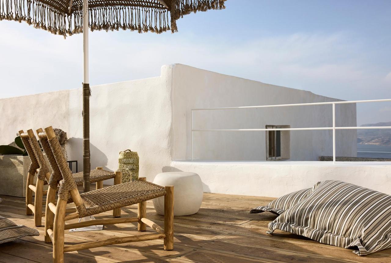 Niove Suites Milos Plaka  Eksteriør billede